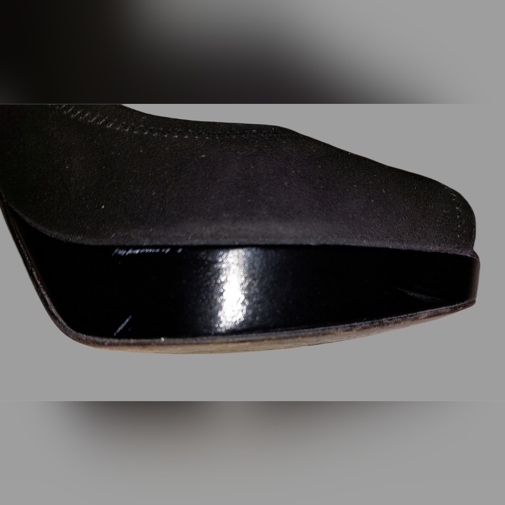 Stuart Weitzman Genuine Leather, black peep toe, platform heels - Picture 6 of 6